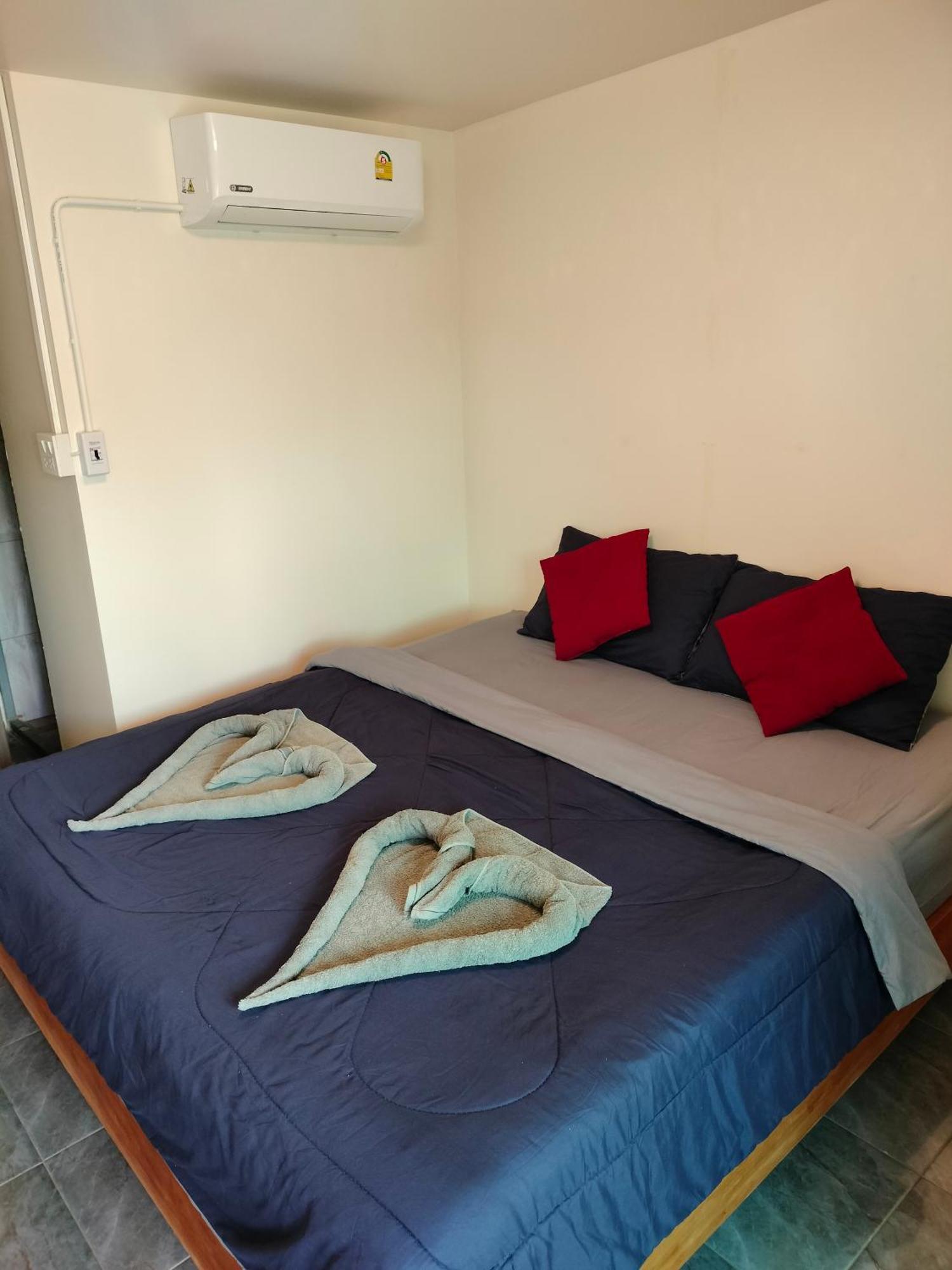 Kohmook​ Money​ House Apartment Ko Mook Luaran gambar